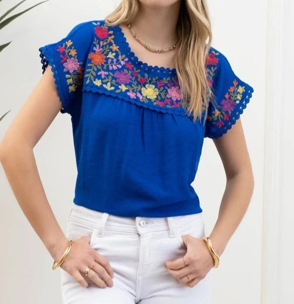 Floral Embroidery Scallop Lace Trim Blouse