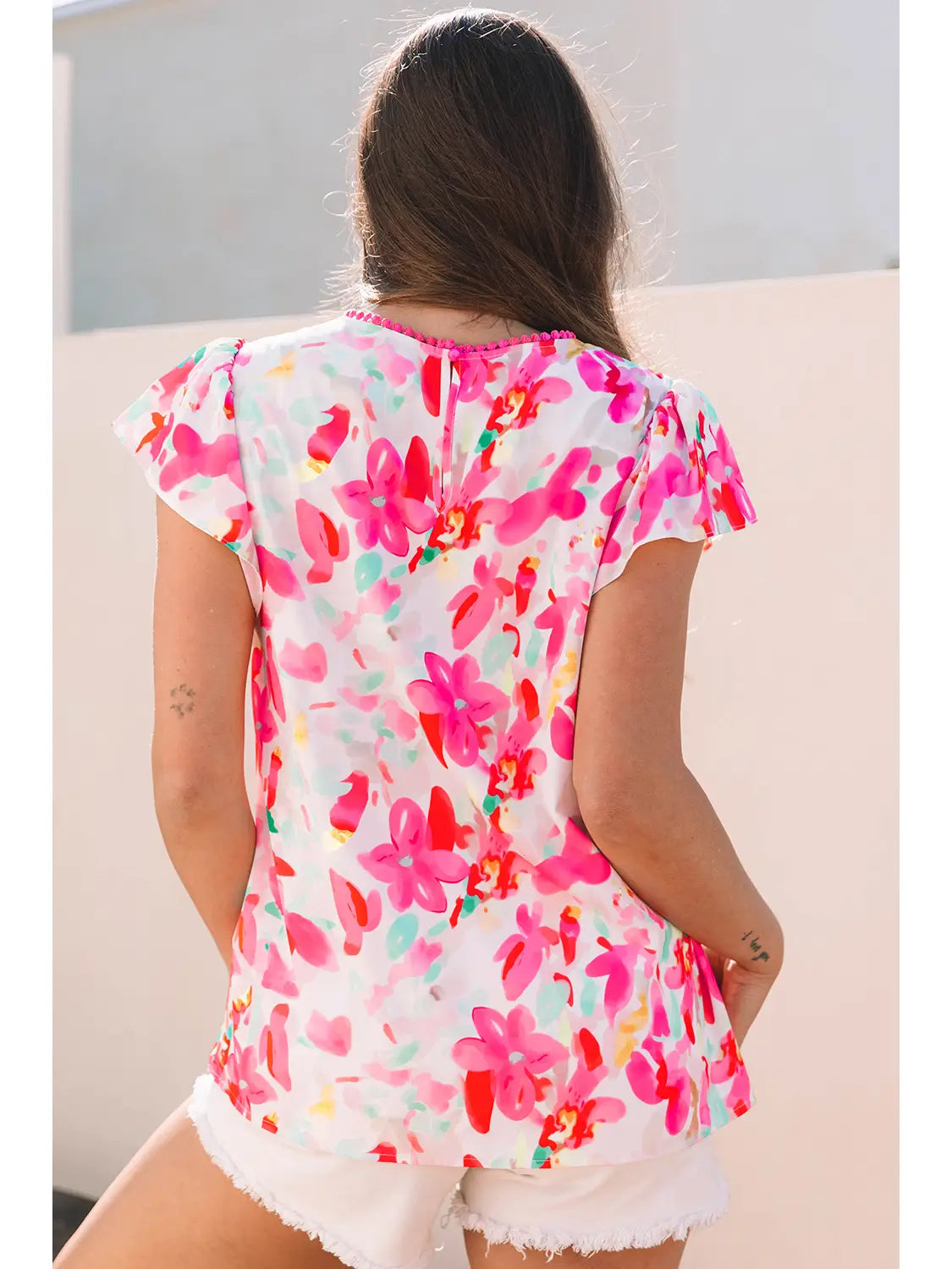 FLORAL FLUTTER SLEEVE