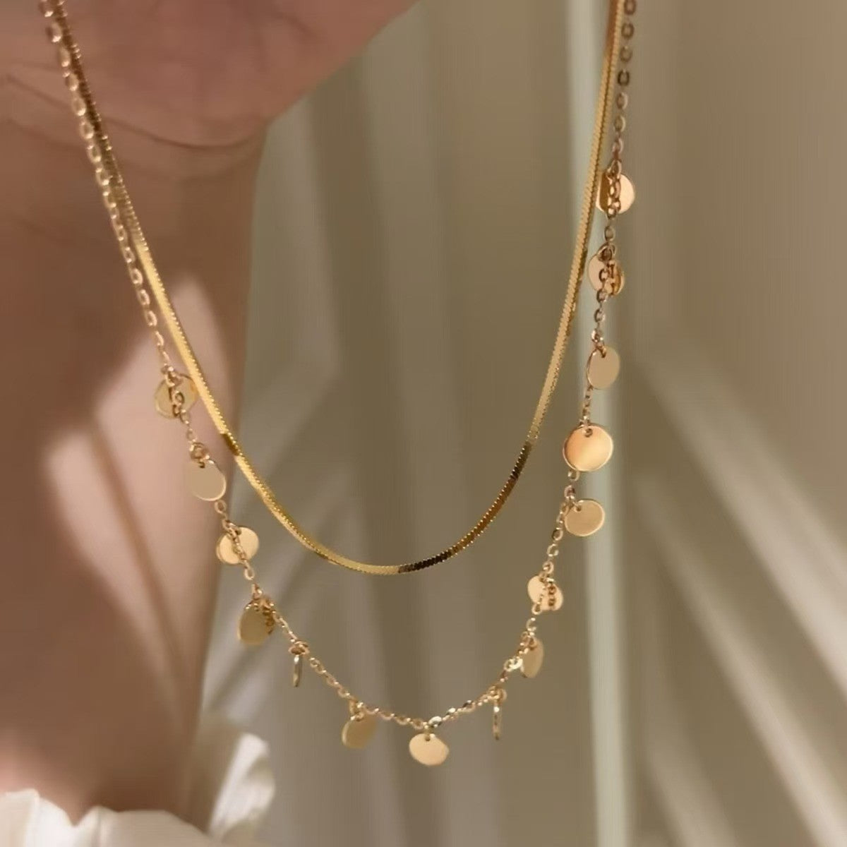 Disc Layer Necklace