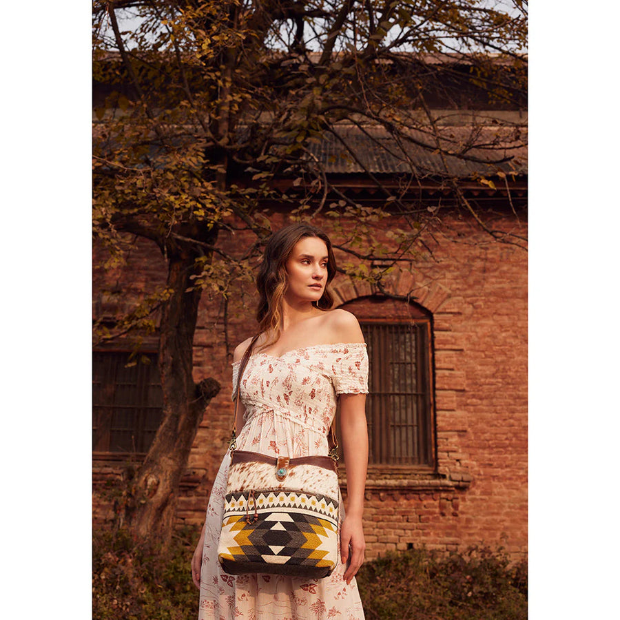 MYRA KRONE SHOULDER BAG