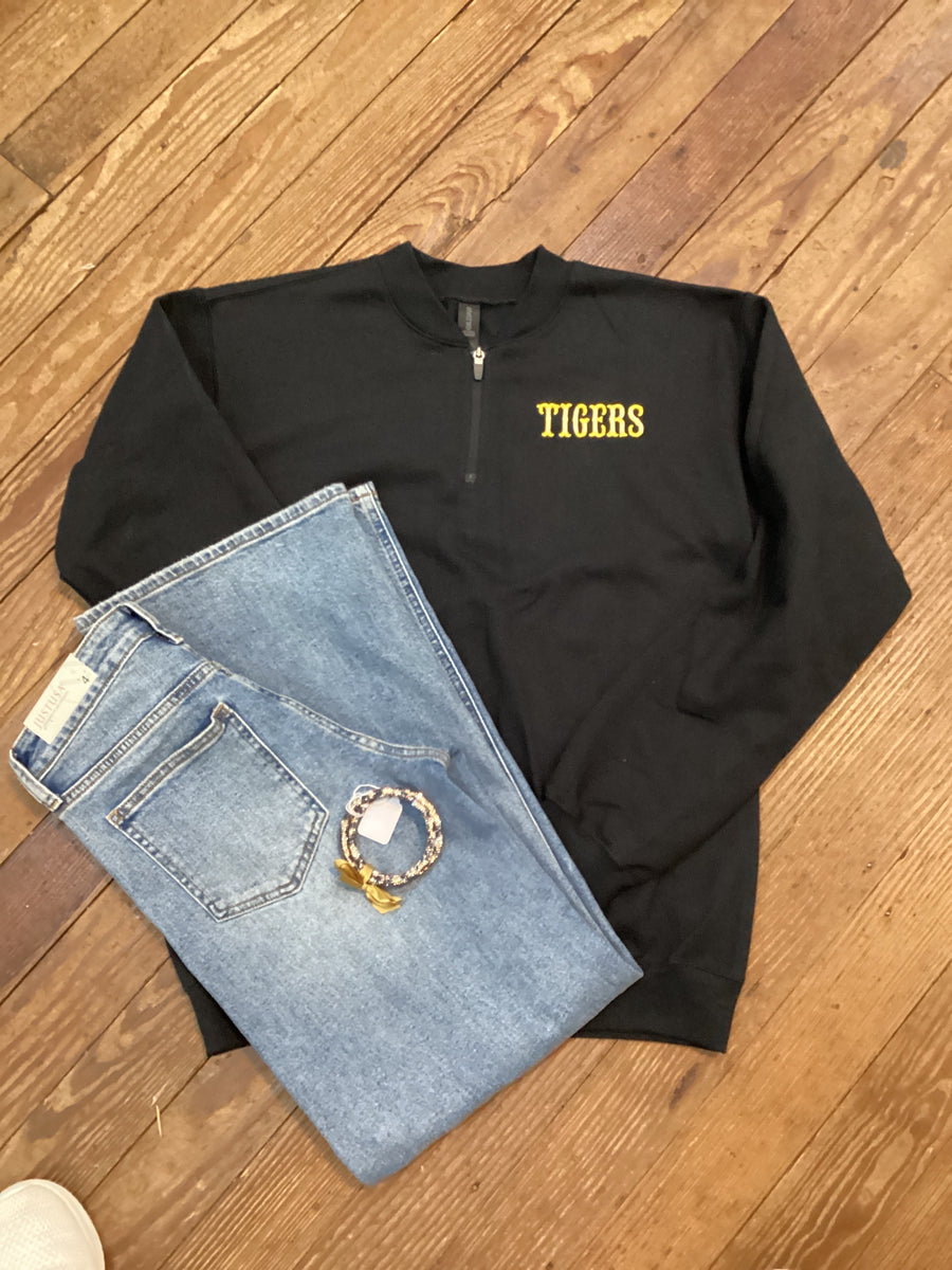EMBROIDERED SCHOOL QUARTER ZIP