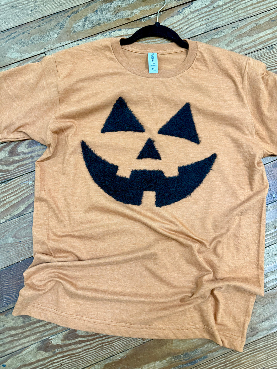 Fluffy Pumpkin Face Tee