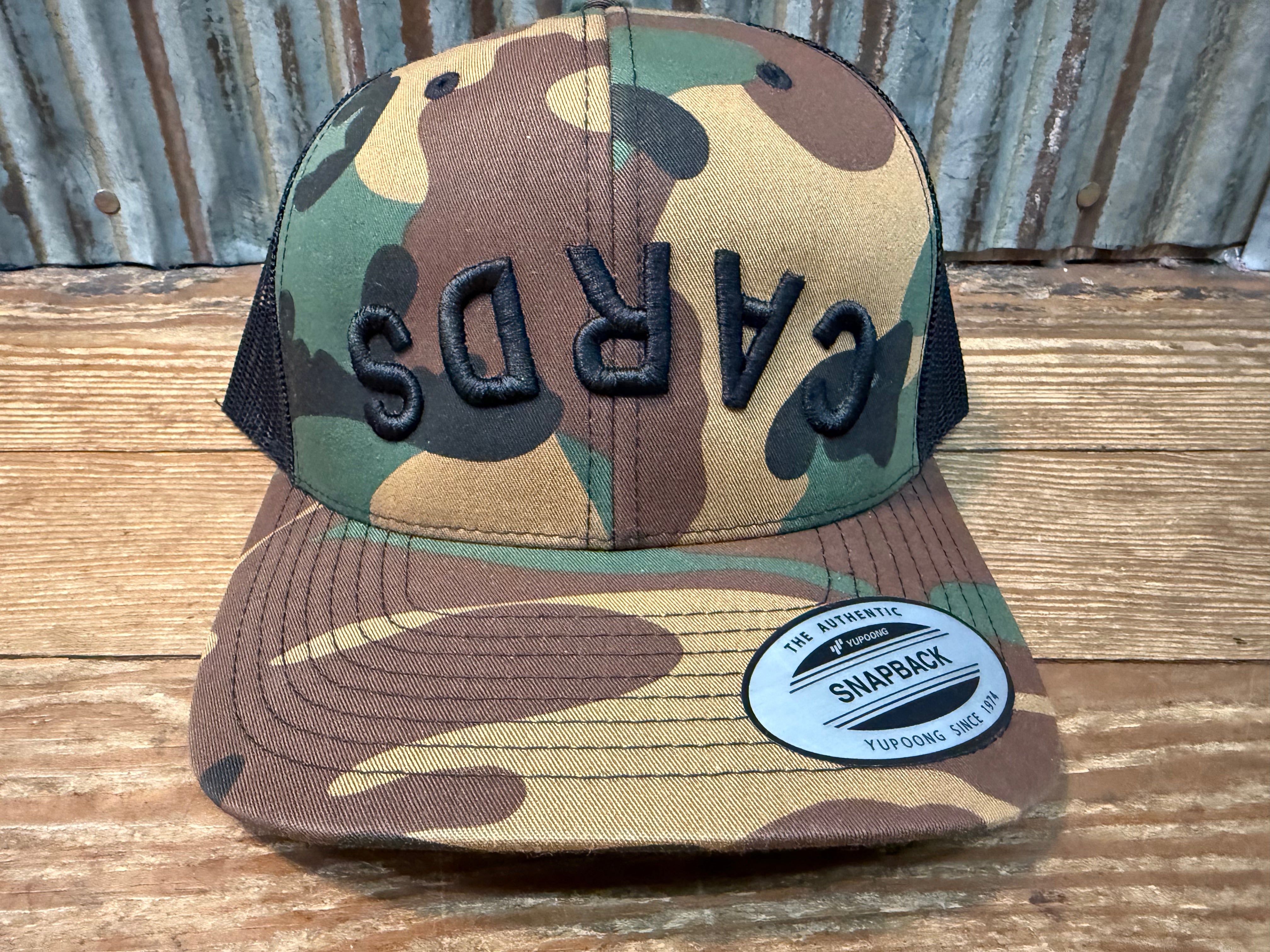 CARDS CAMO REVERSED HAT