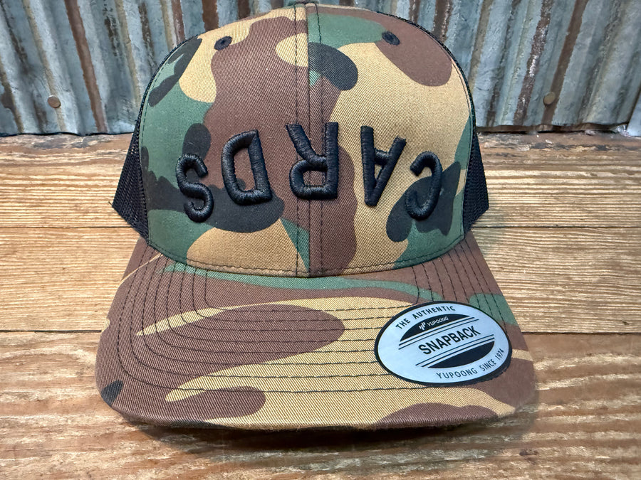 CARDS CAMO REVERSED HAT